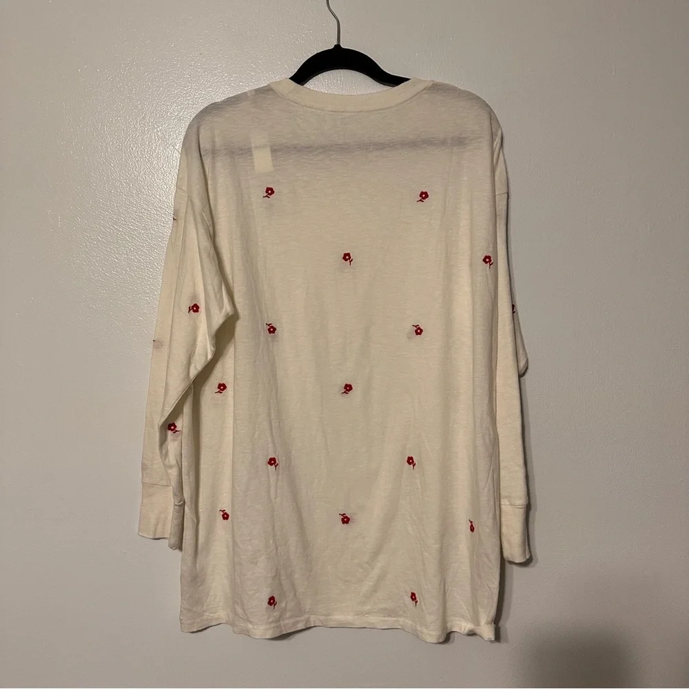 Aerie Embroidered Oversized Long Sleeve Tee Shirt Top size Large White Red NWT - Picture 6 of 6